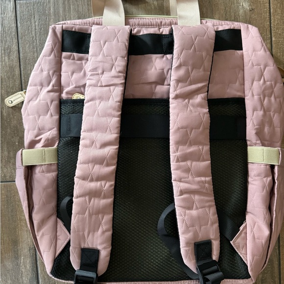 Pink Puffer Backpack - Picture 4 of 5